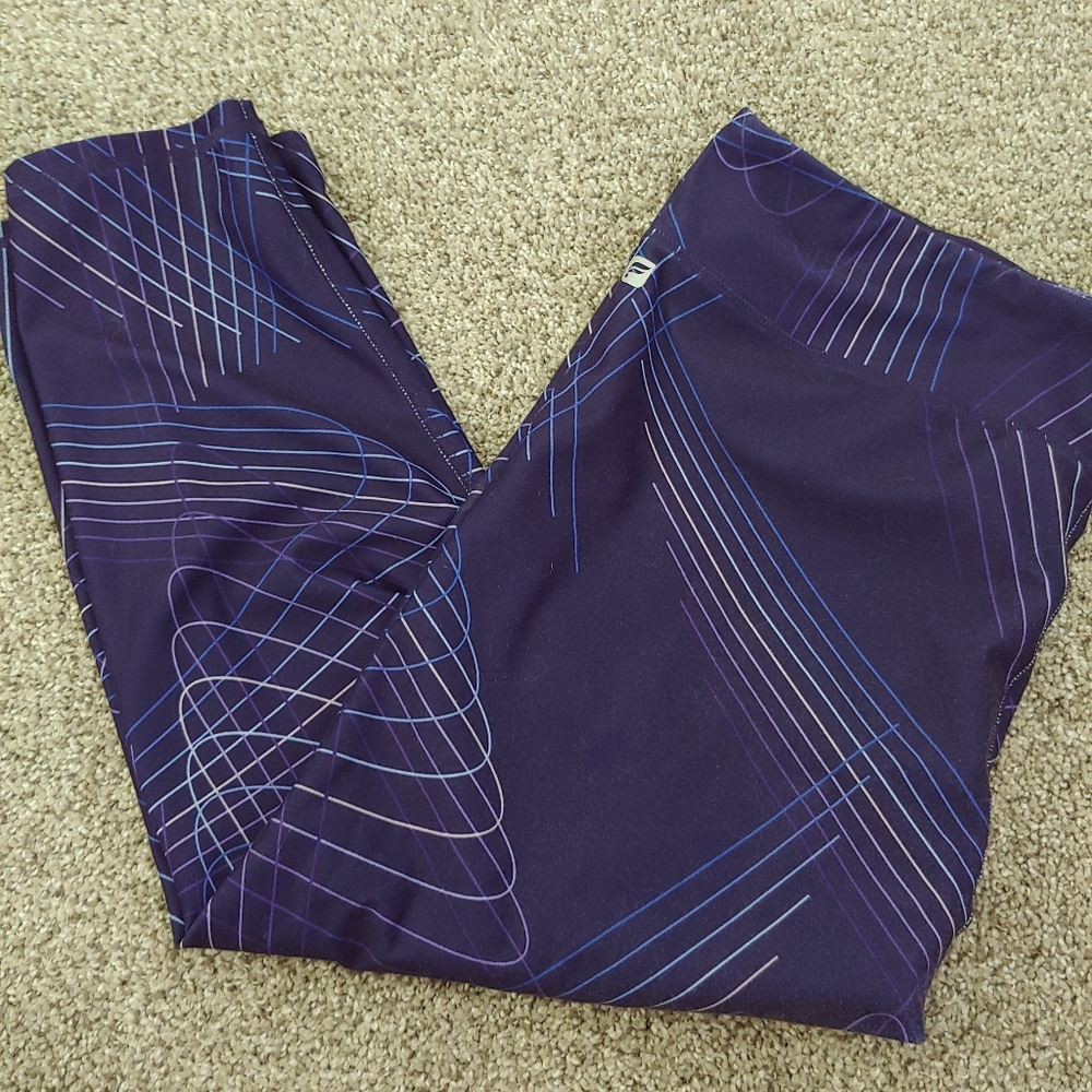 Capri Athletic Leggings